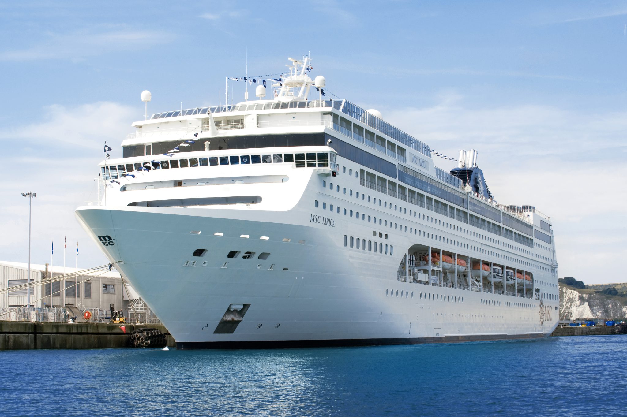 lirica cruise ship reviews